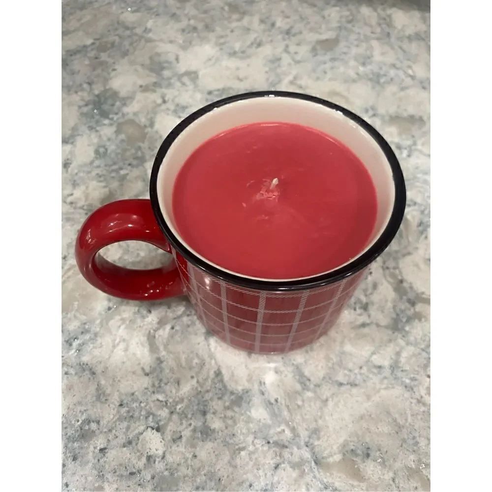 Cran-Apple Red Plaid Hallmark Mug Candle - Picture 5 of 6